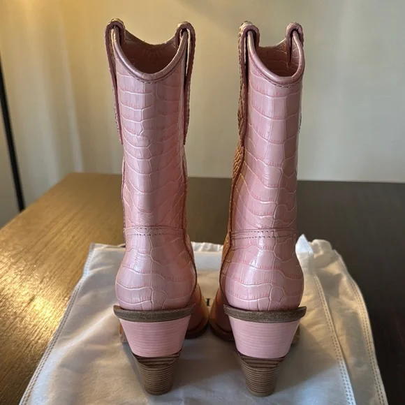 Pink Croc-Embossed Women's Boots - Picture 3 of 8
